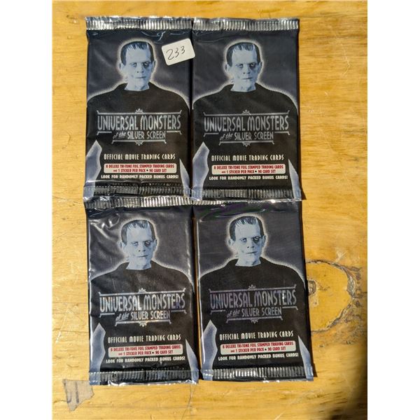 4 Universal Movie Monsters Sealed Packages EX Condition 1998