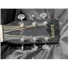 Image 4 : 6 String Guitar