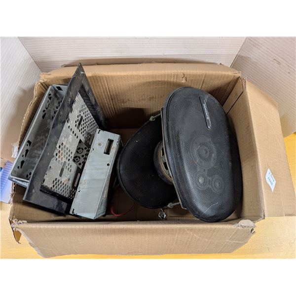 (2) Pioneer Four Way 2001 TS-A6908 and Radio Box and etc. (None Tested)