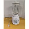 Image 1 : Black N Decker Blender (Glass Blender) (Not Tested But looks Good Condition)