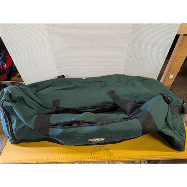 North 49 Bag Travel Carry Bag (Good Condition)