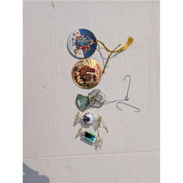 Vintage 2003 Disneyland Resort Christmas Decorations and other Vintage Decor