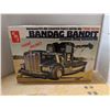 Image 1 : AMT Bandag Bandit Tyrone Malones Custom Drag Kenworth 1/25 Scale Unassembled Kit w/ Original Box