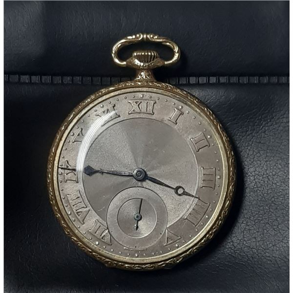 VINTAGE BULOVA  10 or 12S, 17 J POCKET WATCH IN LEATHER CASE,  RUNS