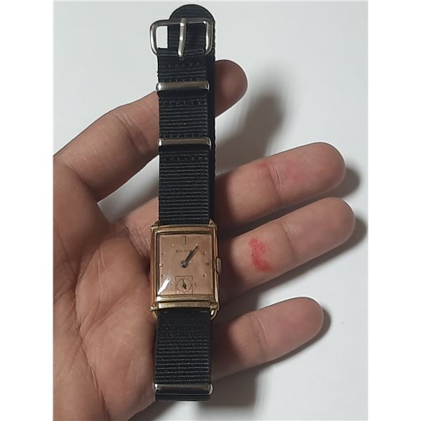 VINTAGE BULOVA 7AH,  ART-DECO, MAN WIND WATCH  17 J ,  RUNS