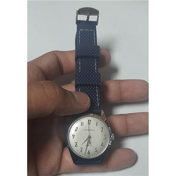 VINTAGE CARAVELLE by BULOVA, MAN WIND, RUNS