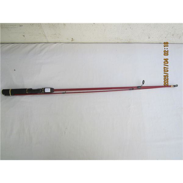 South Bend SPR -325 Fishing Rod