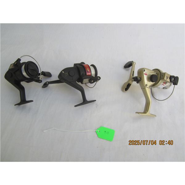 3 Fishing Reels