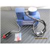 Image 4 : Pit Stop 12 Volt Air Compressor for a Car