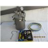 Image 1 : Pressure Pot Painting System in Good Shape