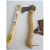Image 3 : Norlung Hatchet with Spare Hickory Handle