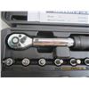 Image 2 : ¼ inch Drive Torque Wrench Ratchet with Bits Case Looks New