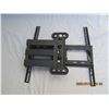Image 2 : Flat Screen TV Wall Mounting Bracket