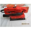 Image 4 : Black and Decker 1/3 Sheet Finishing Sander Tested and Working
