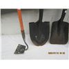 Image 3 : 3 shovels 1 Hoe
