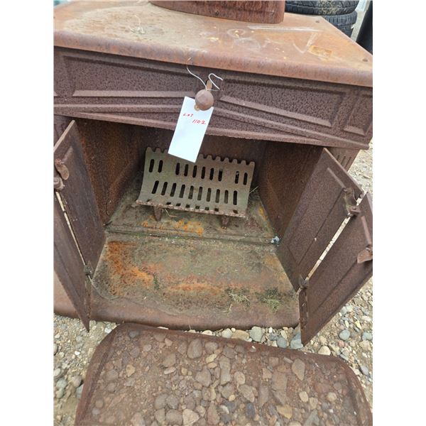 Cast iron out door fire place insert
