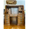 Image 2 : Antique look roll desk with key - ready for transport