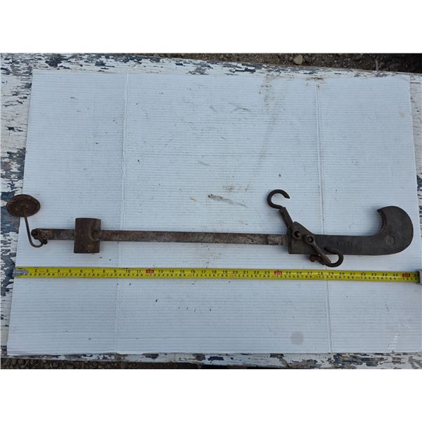 Antique beam scale