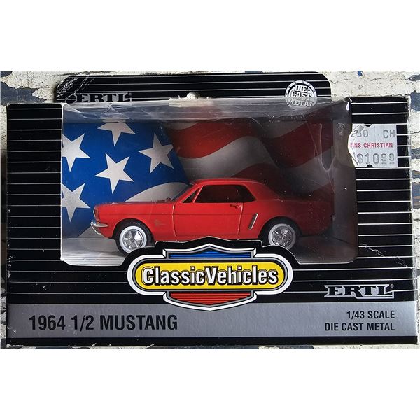 ERTL 1/43 Die Cast Metal 1964 1/2 Mustang
