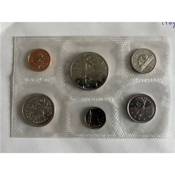 1969 sealed and uncirculated Canadian coin set
