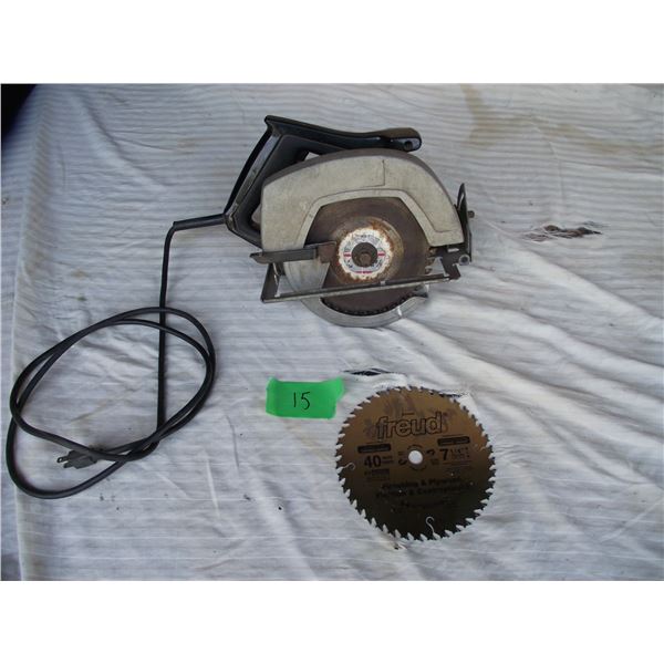 Craftsman 7-1/2" skilsaw. Extra blade and works fine.