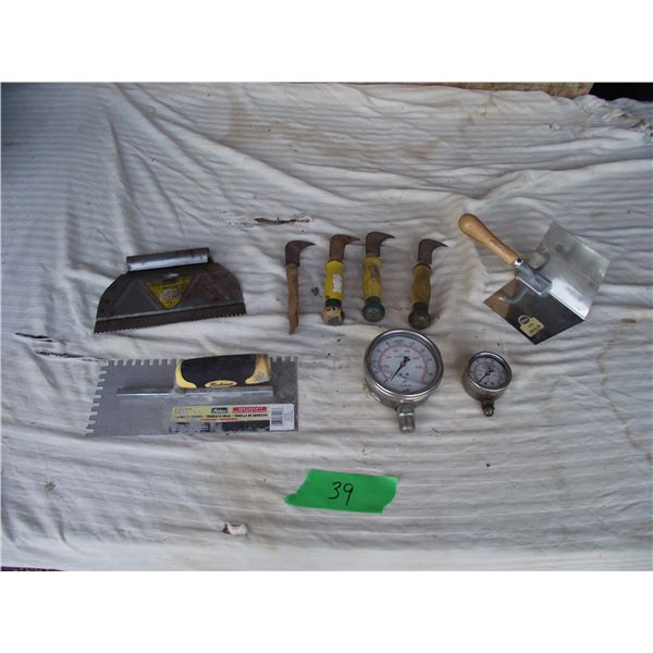 Cement/Grout or drywall tools, 2 liquid filled gauges 200 and 1000 psi