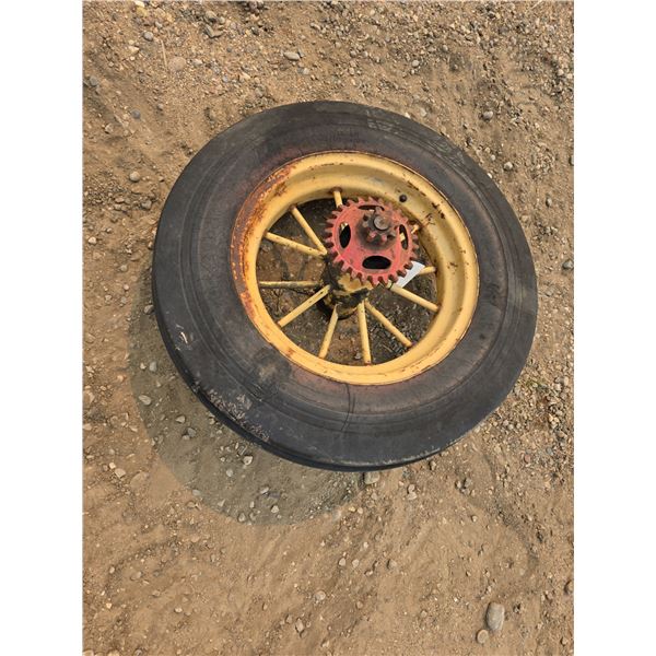 750x20 spoked tire with rim