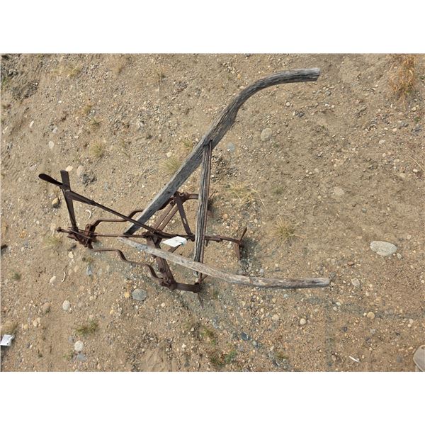Antique cultivator
