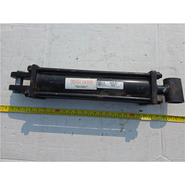 Hydraulic cylinder