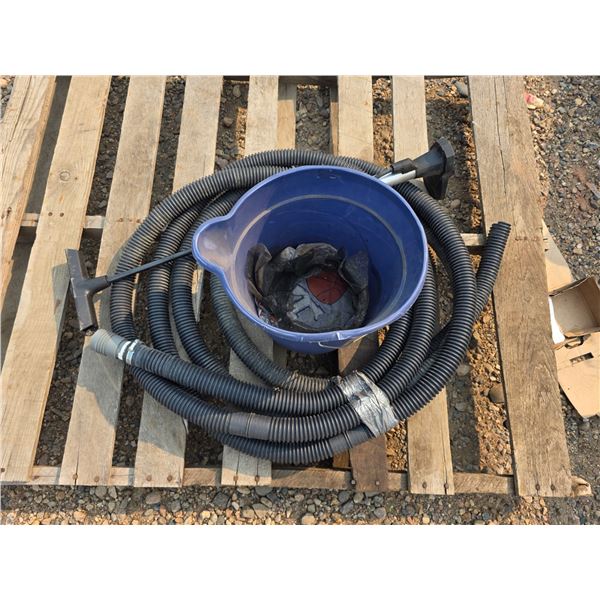 hose for a shop vac and bucket