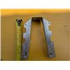 Image 4 : 16 - 6" Joist Hangers