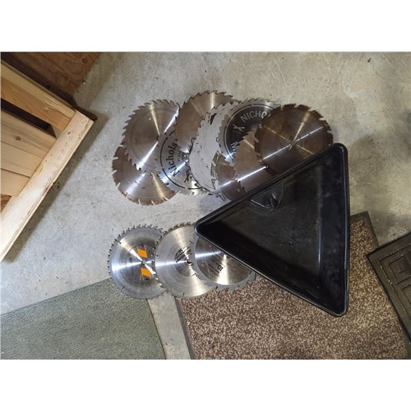 13- 10" Saw Blades- 3 Carbide- 10 Sharpened w/ Black Drain Pan