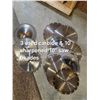 Image 2 : 13- 10" Saw Blades- 3 Carbide- 10 Sharpened w/ Black Drain Pan