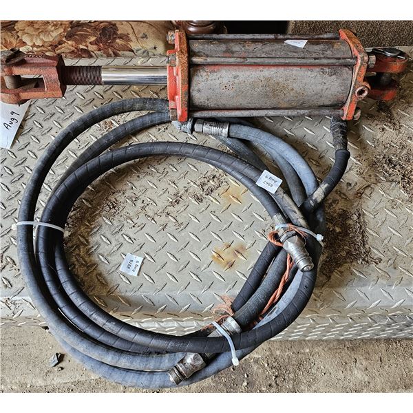 Hydraulic Ram w/ Hose