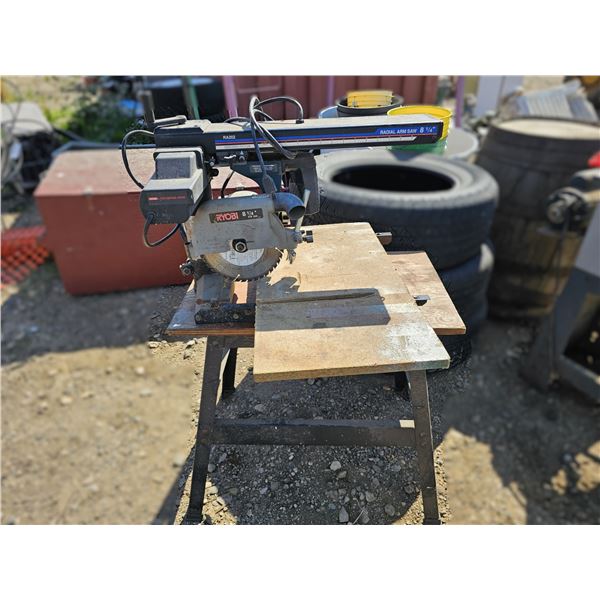 8.25" Ryobi Radial Arm Saw w/ Table