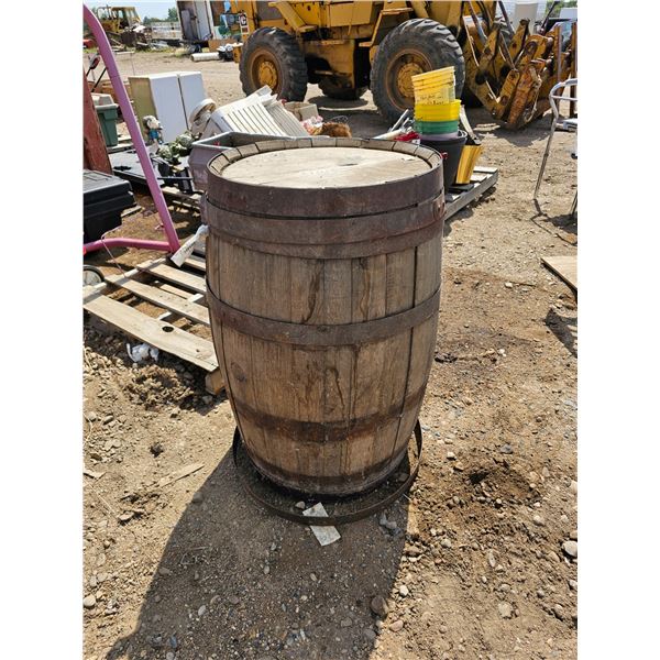 3' wooden Barrel