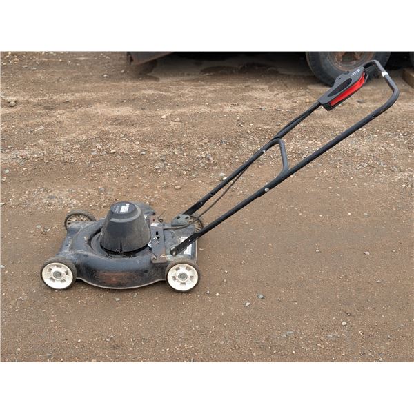 Black and Decker 18" Electric Lawn Mower (46cm) LM15 120VAC ~60HZ (not tested)