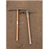 Image 1 : (2) Vintage Pickaxes (Ok Condition)