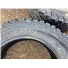Image 3 : 2 tires and 1 rim- size LT275/65/R20