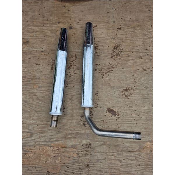 2 mufflers