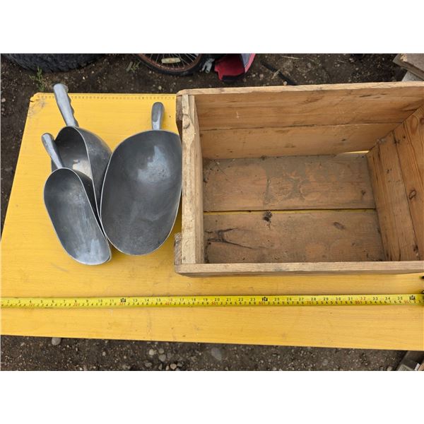 Pepsi cola crate and bulk bin scoops
