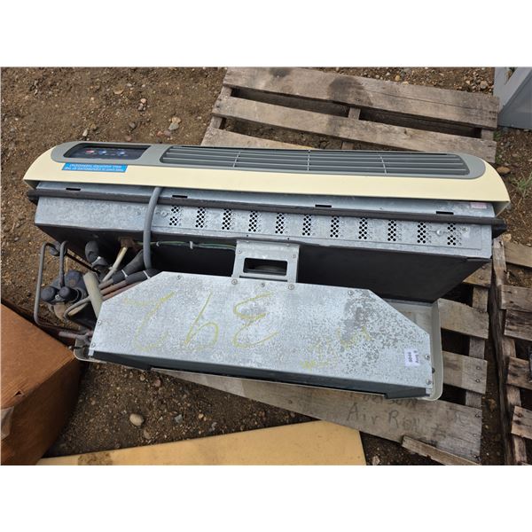 Industrial size house AC unit- works