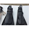 Image 2 : Diving flippers and snorkel