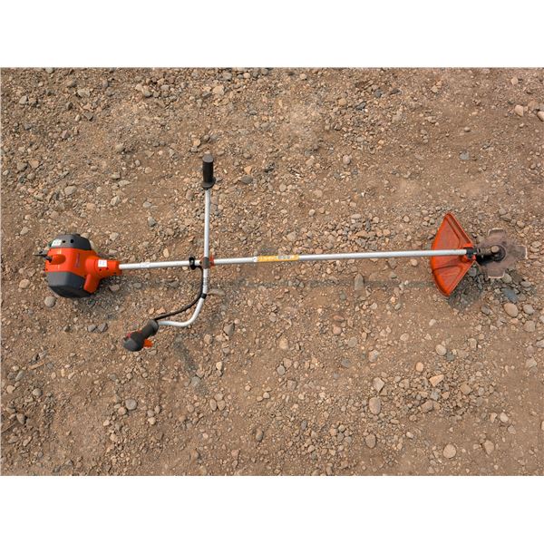 Husqvarna 128R Brush Cutter C/W Blade -Runs