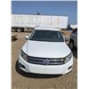 Image 2 : 2014 Volkwagen Tiguan 2.0 TSI AWD VIN: WVGJV3AX2EW561660