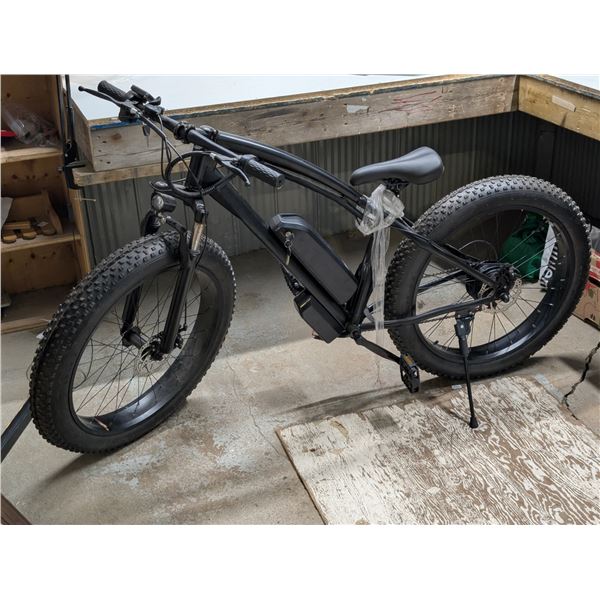 Electric Bike (Works) W/ Fat Bike Tires (Good Condition) and Li-Ion Battery