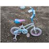 Image 5 : Older Disney Frozen Children's Bike