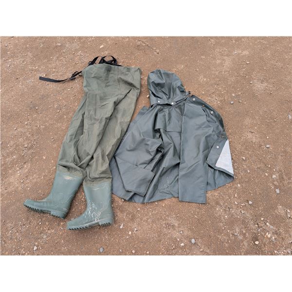 Great Condition Viking Journey Man Oil Resistant Coat and Rubber Nylon boots and Coverall Size 8