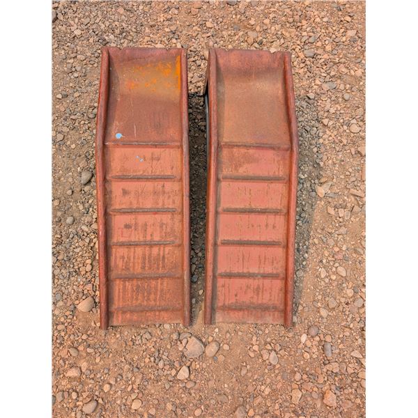 2 Car Ramps