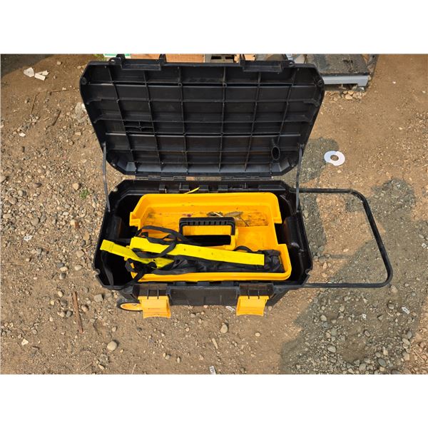 Tool tote with wheels and handle